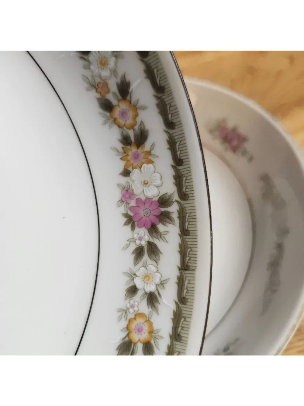 Mismatched Soup Bowls Porcelain China Set of 4 Florals